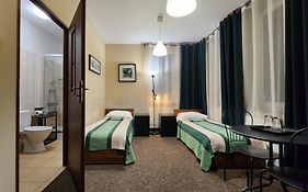 Hostel Zamosc - Pokoje Goscinne - Bezplatny Parking